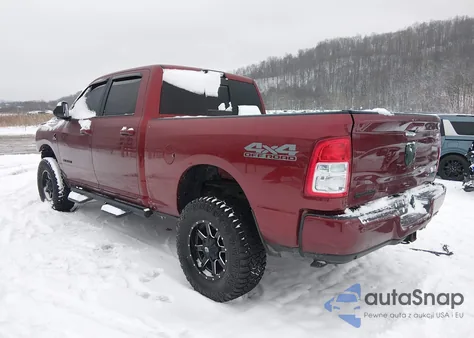 2019 Ram 2500 Big Horn 4X4 6'4 Box from USA, damaged, VIN 3C6UR5DL5KG552110